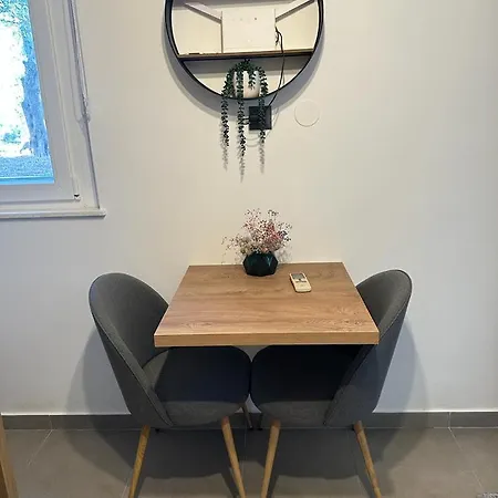 Sladic Apartment *