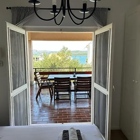 Апартаменты Sladic Бетина