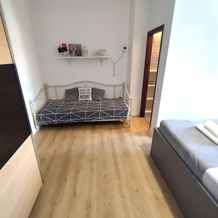 Sladic Apartment *