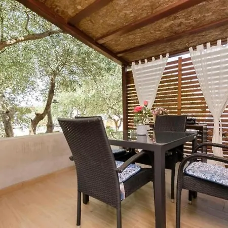 Apartamento Sladic *