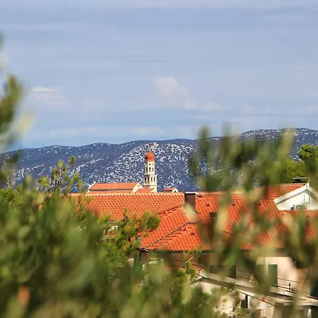 Sladic * Betina (Sibenik-Knin)
