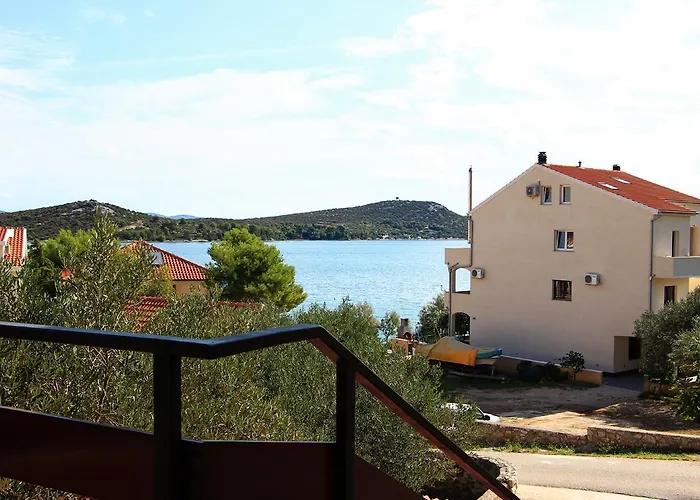 Sladic Daire Betina (Sibenik-Knin)